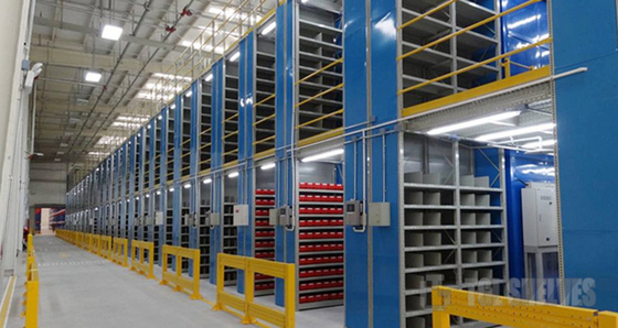 Boltless Storage Warehouse Shelf Racks 800-4000kg For Each Layer Weight Capacity